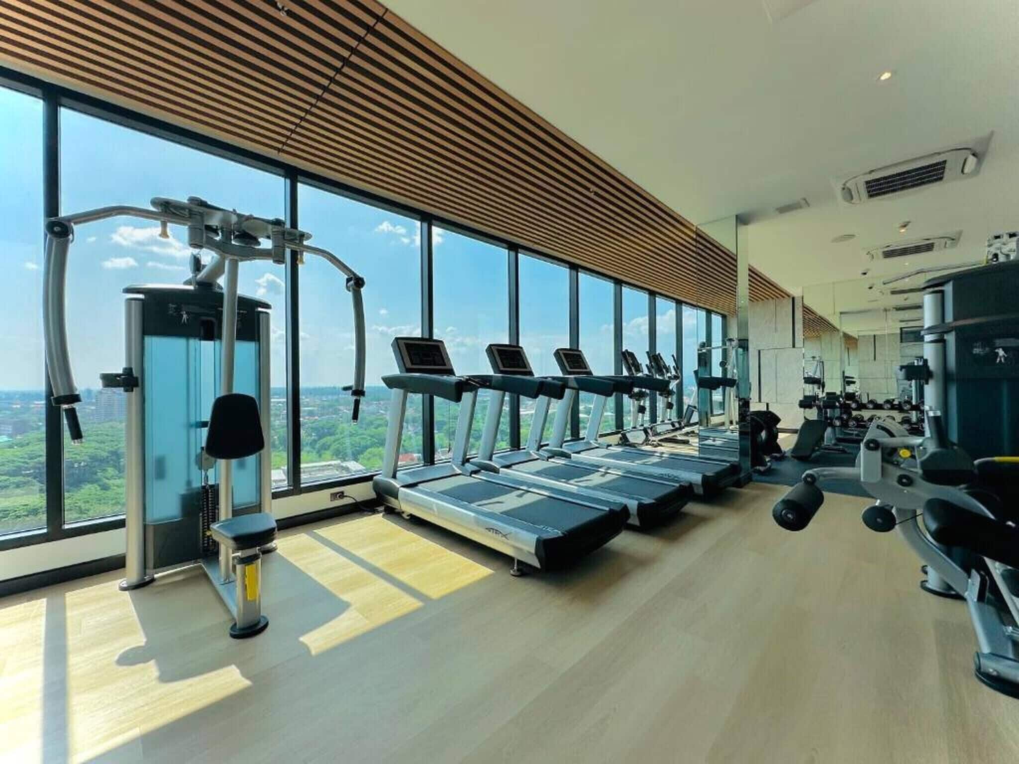 Apartment, 2 Bedrooms, Accessible, Smoking | Fitness facility