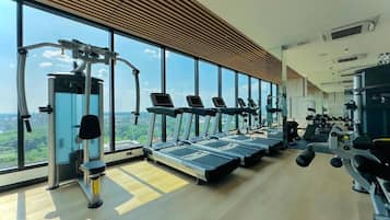 Apartment, 2 Bedrooms, Accessible, Smoking | Fitness facility