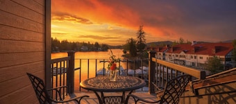 Village Lakefront Paradise