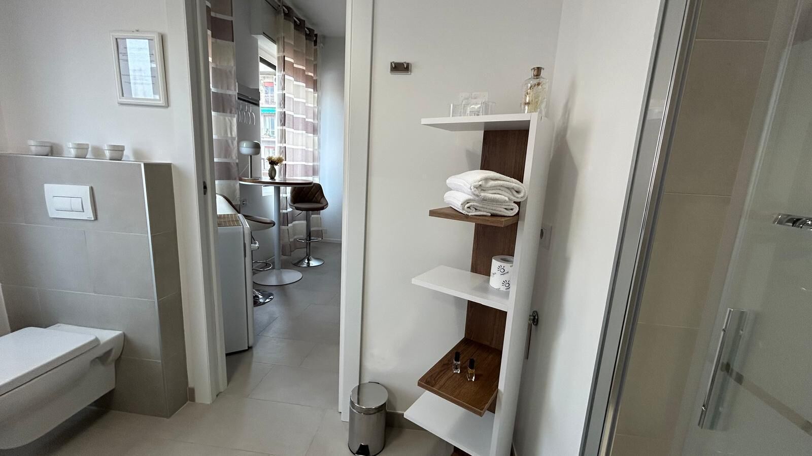 Superior-Suite, Blick auf den Innenhof | Badezimmer