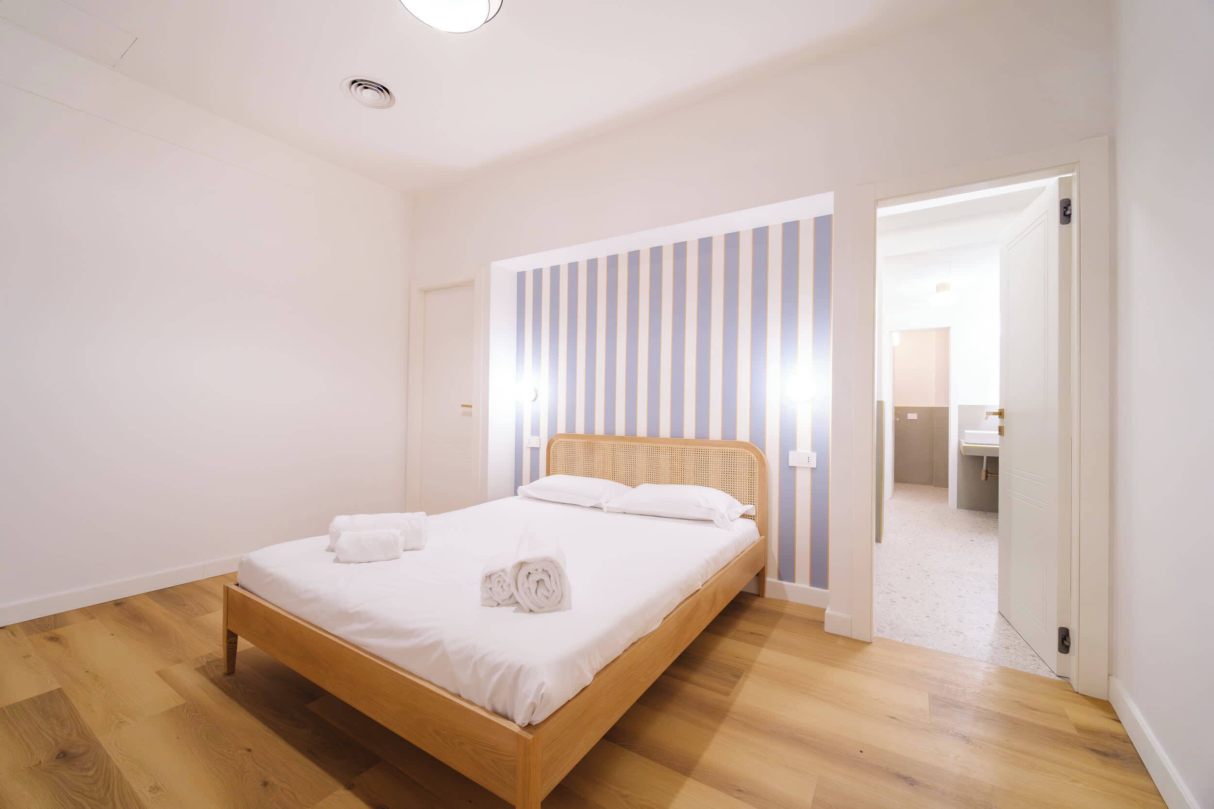 1 bedroom, iron/ironing board, travel cot, WiFi
