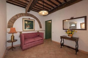 Living area - Vrbo Property (Suvereto)
