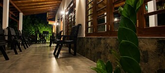 บีเลิฟด์ รีเจนซี