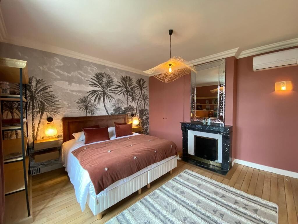 Chambre Deluxe double | Rideaux d’obscurcissement, fer et planche à repasser