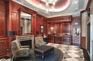 Lobby - Empire Plaza Suites  (Toronto)