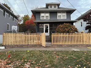 Exterior - Large gated bungalow “House of Joy” (Champaign)