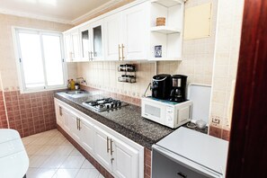 Private kitchen - Vrbo Property (Casablanca)