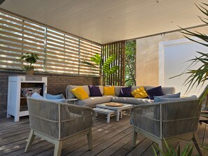Terrace/patio - Villa 'Superbe  Avec Piscine' with Private Pool, Wi-Fi and Air Conditioning (Bras)