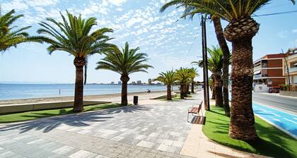 Sea-view frontline apartment with balcony