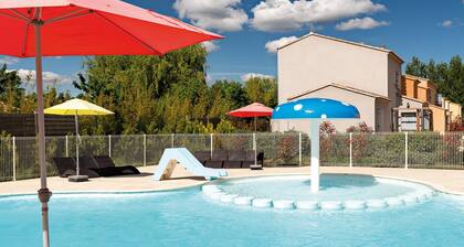Provencal Apartment for 4 in Sorgue