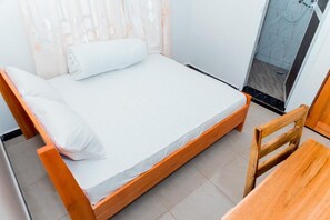 Economy-Zimmer, Terrasse, Parkblick