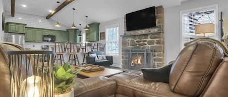 TV, fireplace, offices