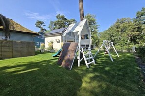 Children’s area - Large holiday homes with beautiful gardens (Pobierowo)
