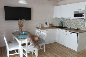 Dining - Large holiday homes with beautiful gardens (Pobierowo)