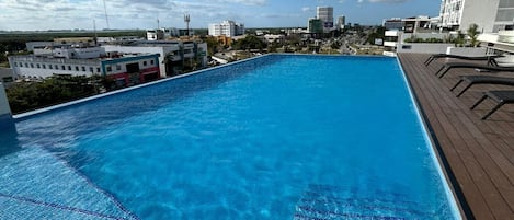 屋外プール
