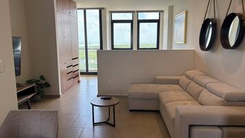 Comfort Studio, Balcony, Lagoon View | Desk, laptop workspace, blackout drapes, WiFi (free)