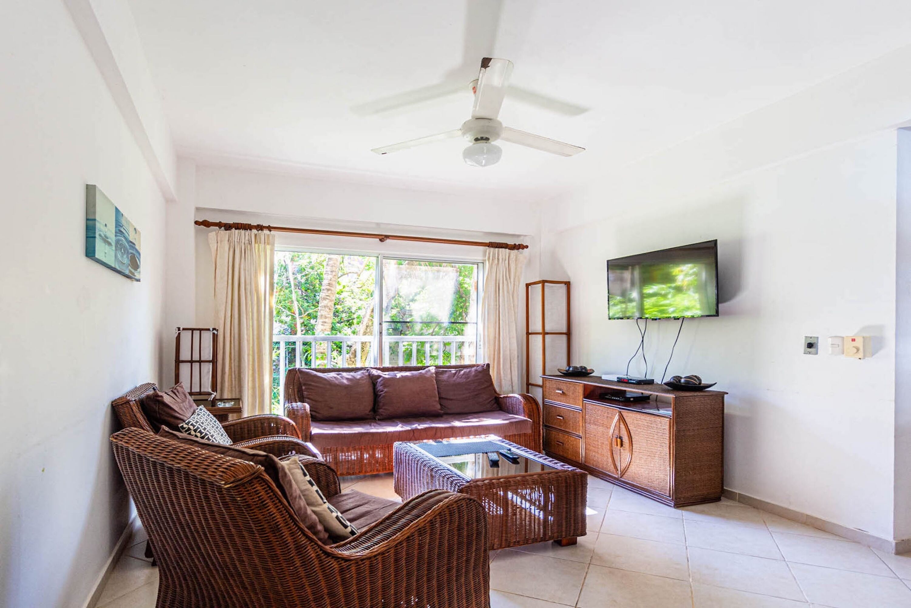 Apartament, 2 dormitoris, balcó, vistes al jardí | Sala d'estar