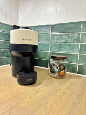Coffee and/or coffee maker - New & elegant studio - Air conditioning - Near Croisette (Cannes)
