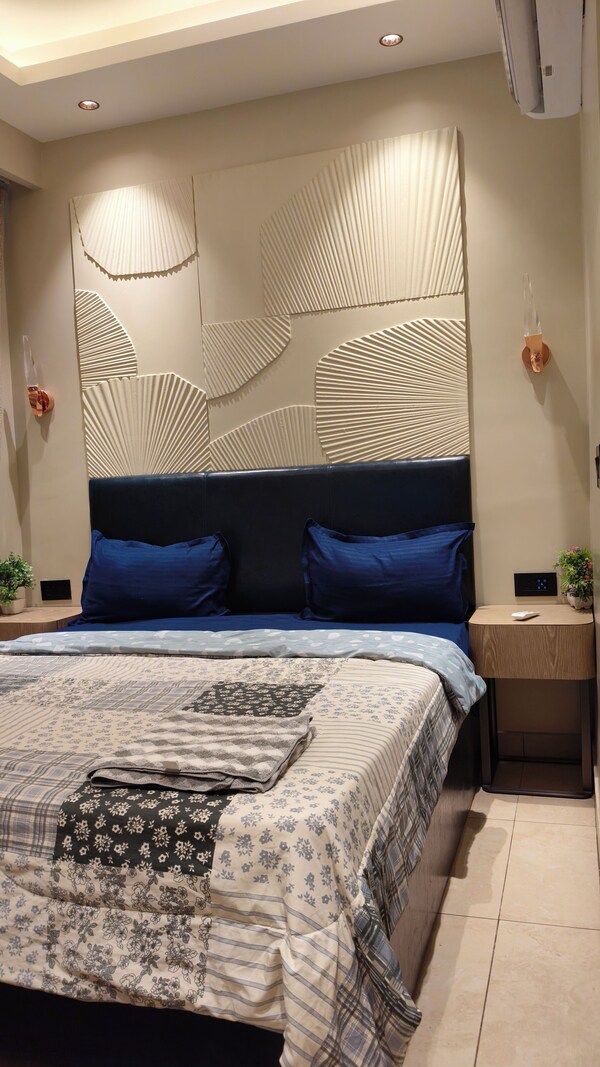 Voyzen Privé - Ghaziabad