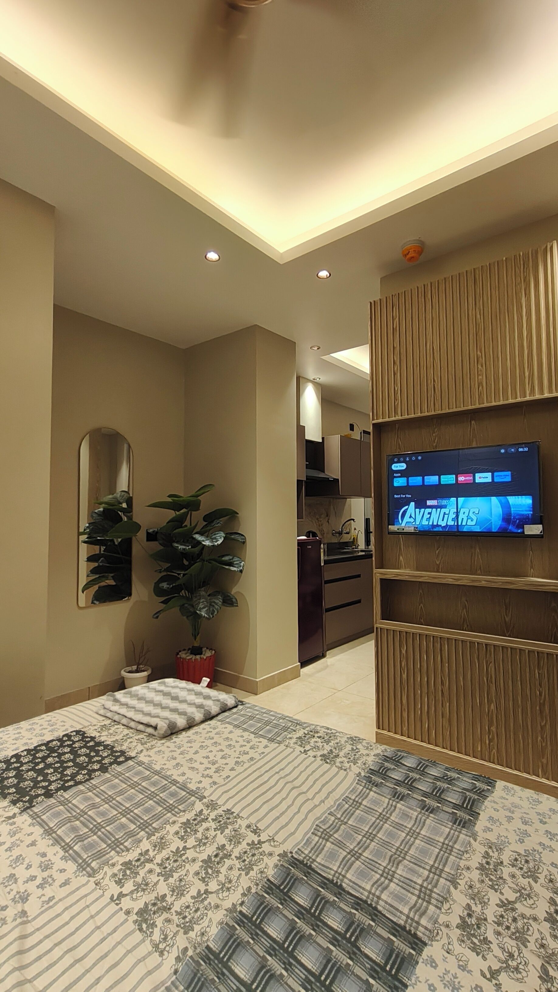 In-room safe, desk, laptop workspace, blackout curtains