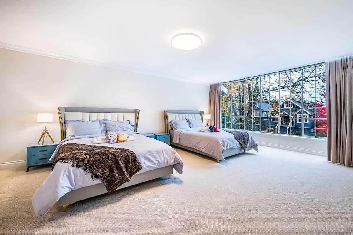 Chambre quadruple Confort | Accès au Wi-Fi (inclus), literie fournie
