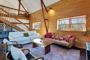 Fernseher, Kamin