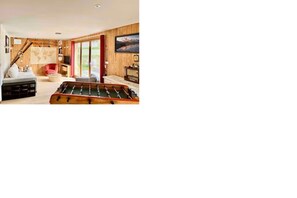 Room - Vrbo Property (Dieulefit)