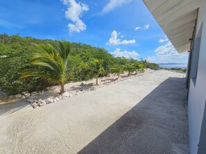 Property grounds - Vrbo Property (Jan Kok)