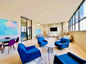 Interior - 914-Centrico y Comodo Apt/Ac/5Px/Wifi (Monterrey)