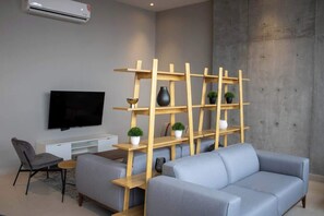 Télévision, espaces bureaux