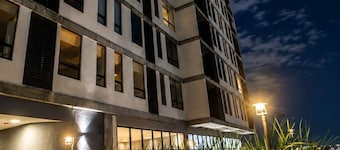 Majestic Apt/BBQ/Gym/Arena MTY/Wi-fi/Parking