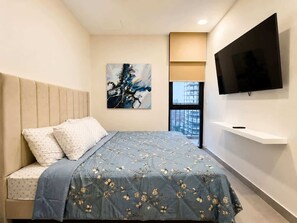 2 bedrooms, iron/ironing board, WiFi, bed sheets