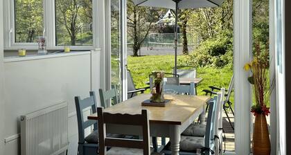 Cottage 504 - Clifden - sleeps 5 guests in 3 bedrooms