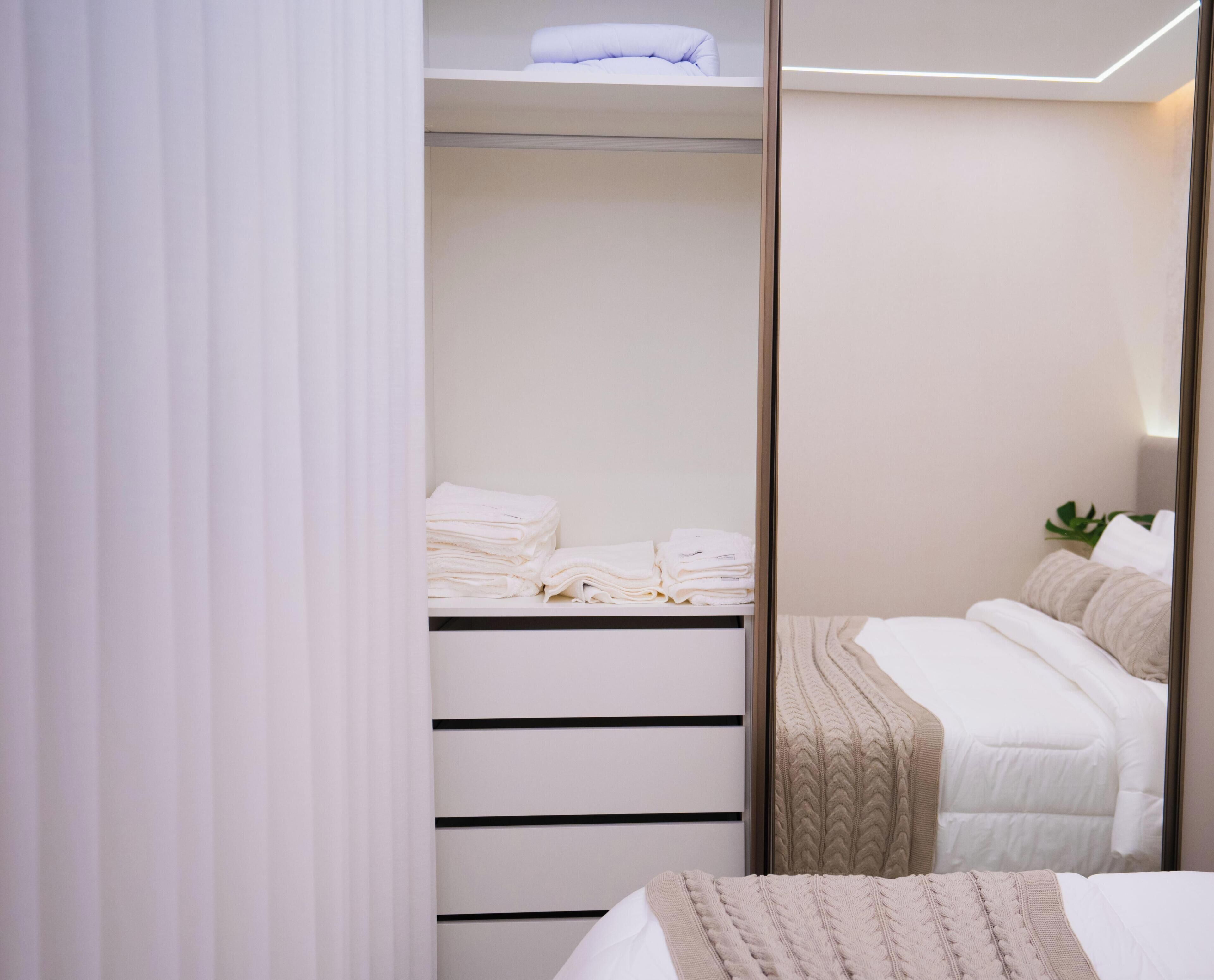 Deluxe Apartment, Park View | Blackout drapes, free WiFi
