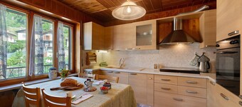 Apartment 'Il Nido del Picchio Verde' with Mountain View, Balcony and Wi-Fi