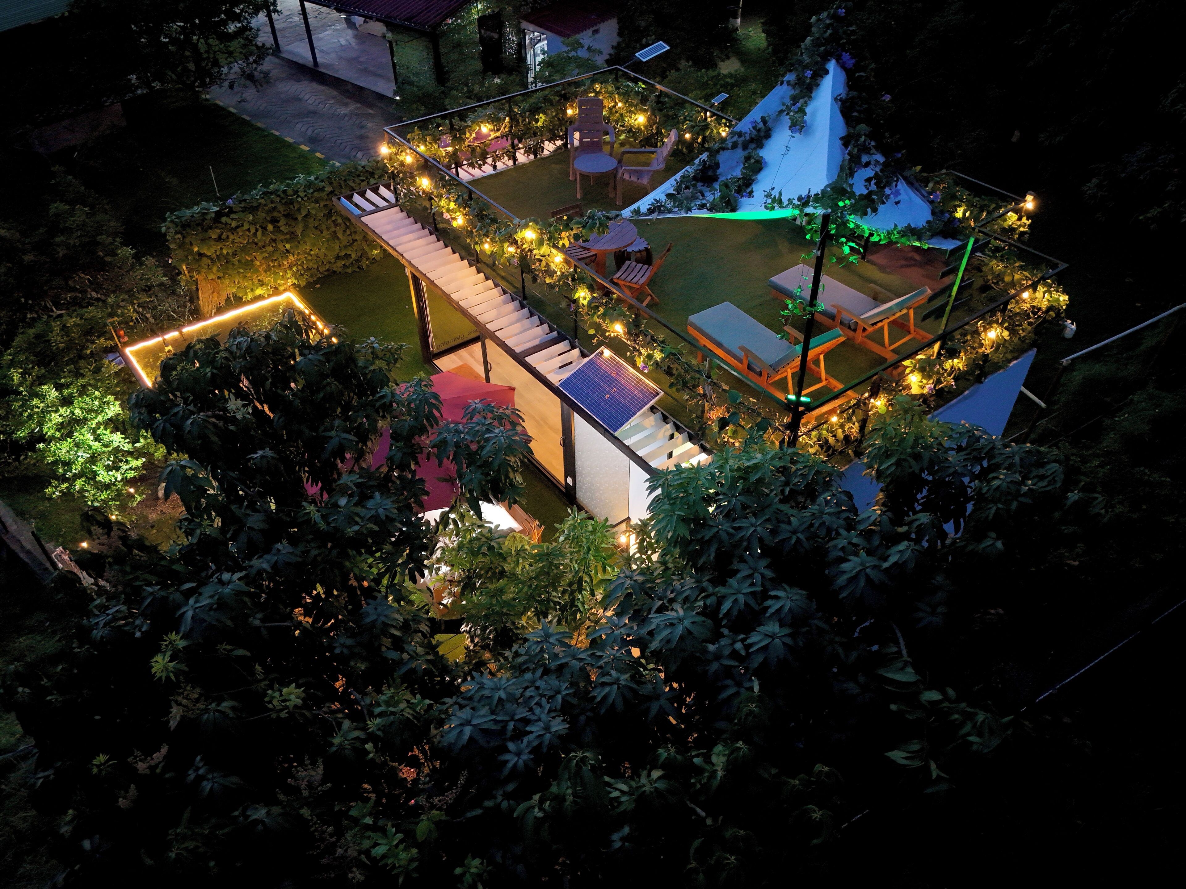 Deluxe Suite, Balcony, Mountain View | Property grounds