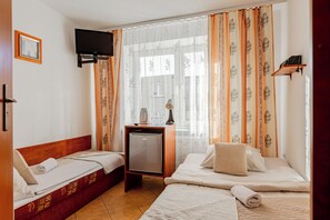 Room - Natural Mielno: ogród, parking, Wi-Fi. Blisko plaży. Idealne dla rodzin i grup. (Mielno)