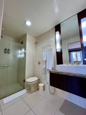 Apartment | Bathroom