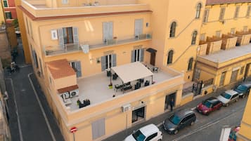 Facciata della struttura