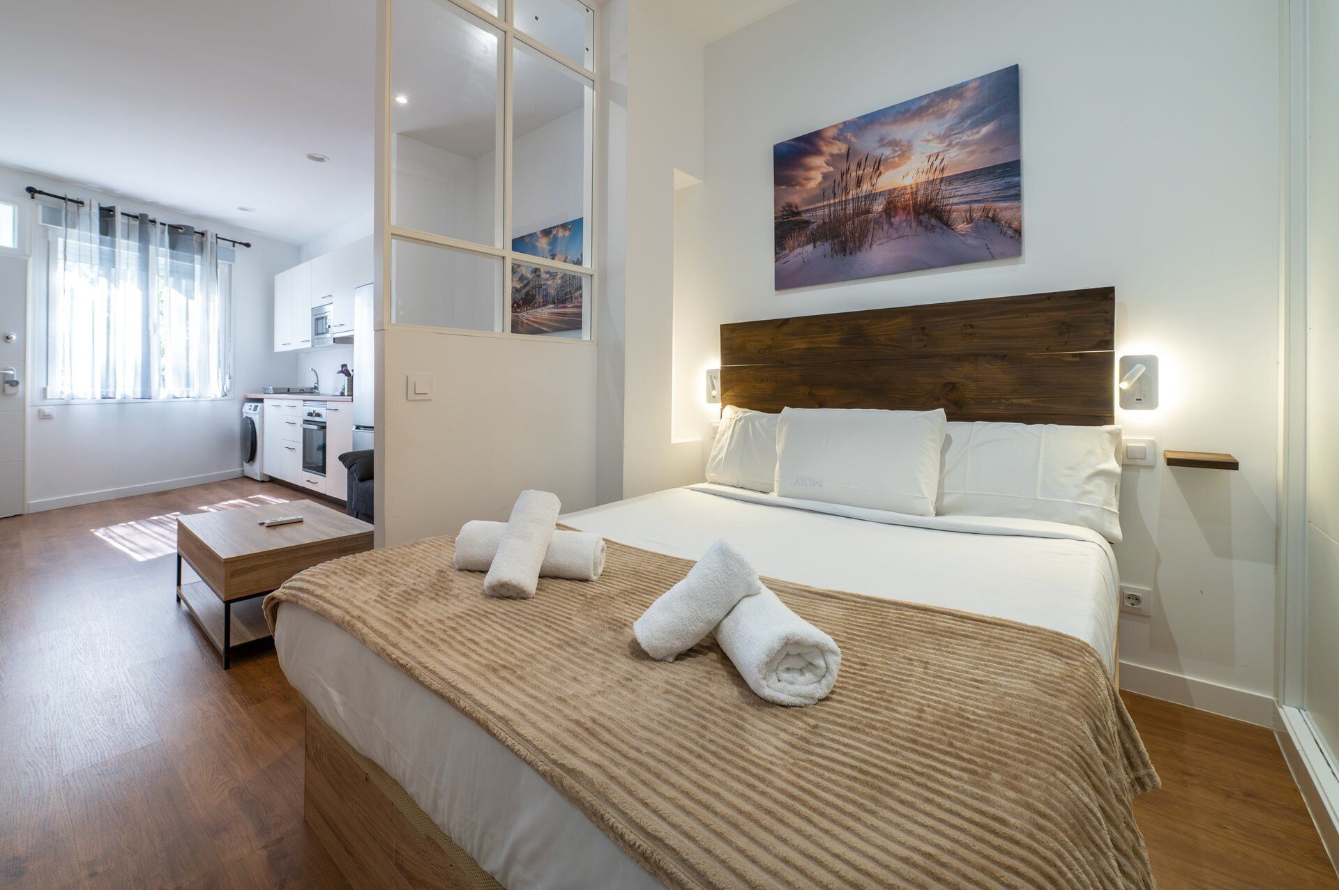 1 bedroom, desk, iron/ironing board, Internet