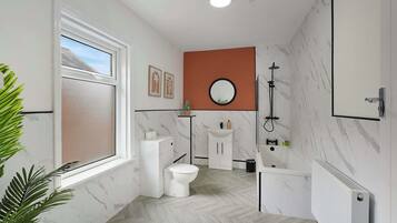 Dusche, Haartrockner, Handtücher, Shampoo