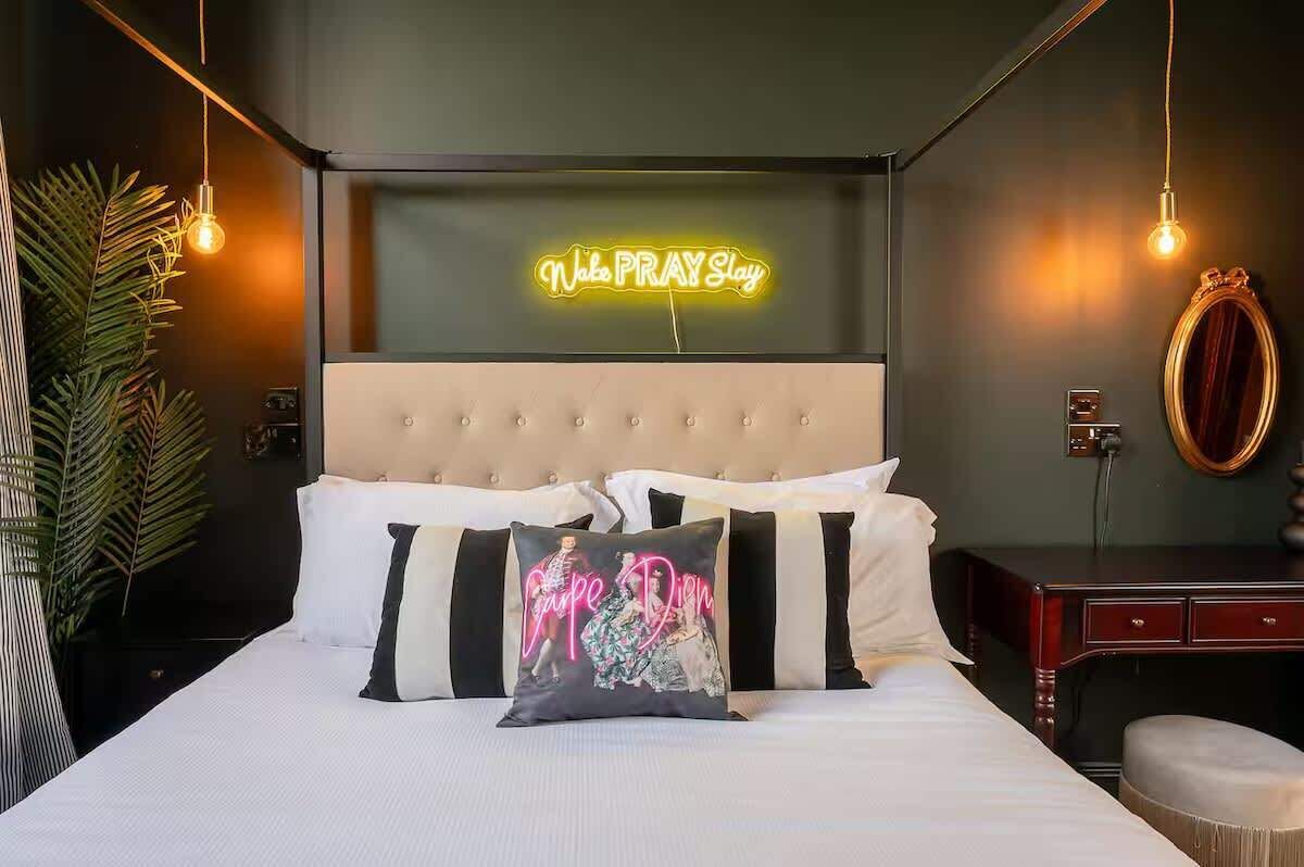 The bedroom offers flexibility and comfort with a cozy king bed, ensuring a restful retreat for a peaceful night's sleep.