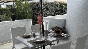 Cottage | Balcony