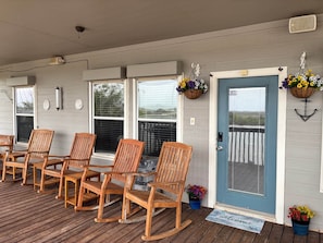 Terrace/patio - Relaxing Riverside Getaway (Matagorda County)