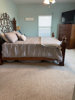 4 bedrooms, WiFi - Relaxing Riverside Getaway (Matagorda County)