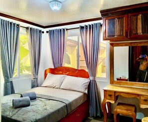 Room - Noah Bed&Breakfast 3Private RoomsNEWHOME Quiet Place to Stay-Solar No Blackout (Puerto Princesa City)
