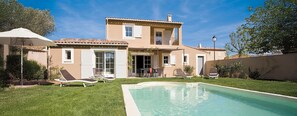 Pool - Gorgeous Villa for 8 People With Pool (Saint-Saturnin-les-Apt)