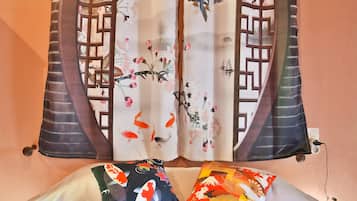 1 habitación, wifi y ropa de cama