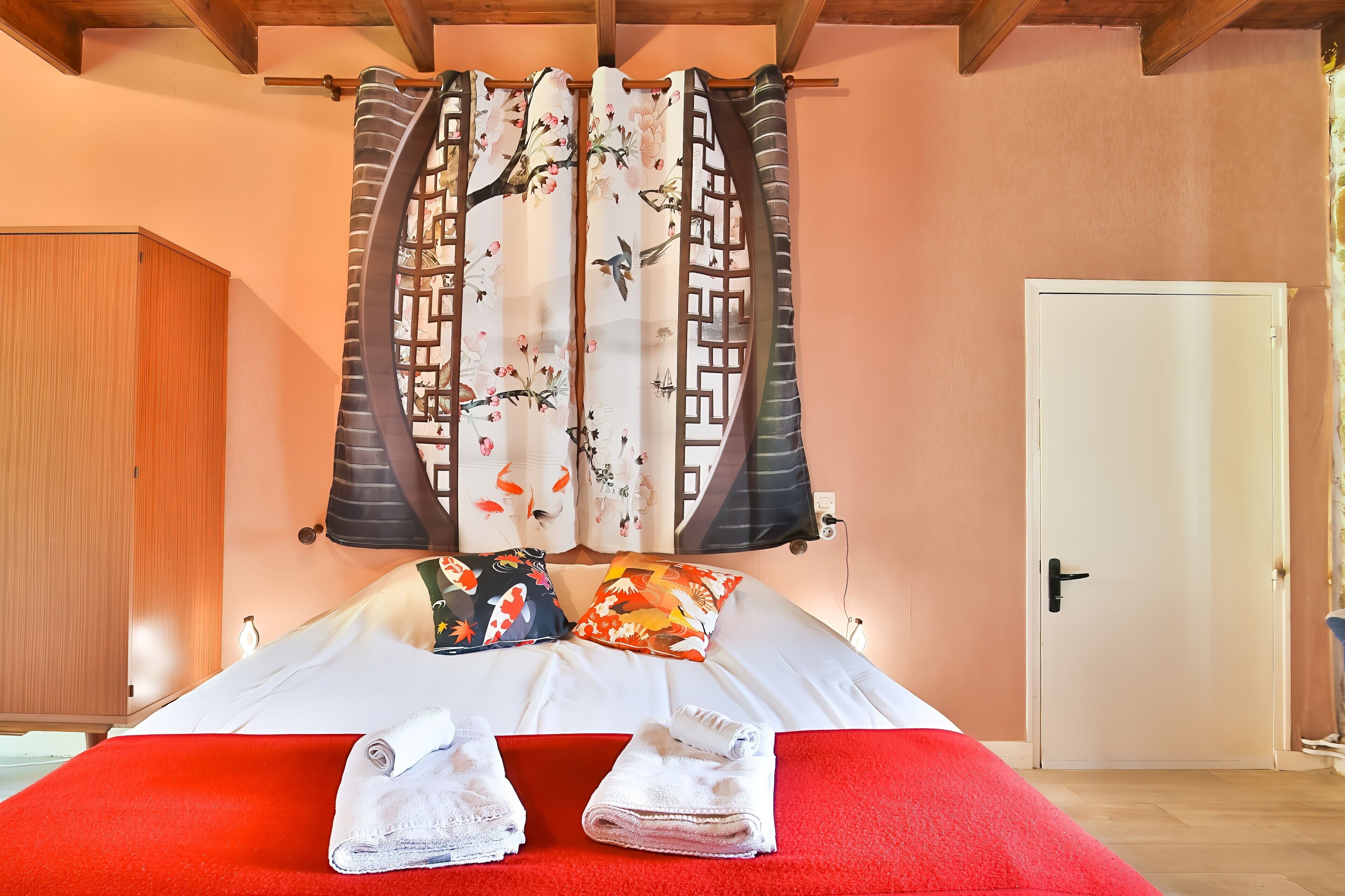 1 chambre, Wi-Fi, draps fournis