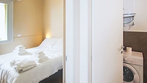 Room - Apartment Giusi by Interhome (Belgirate)